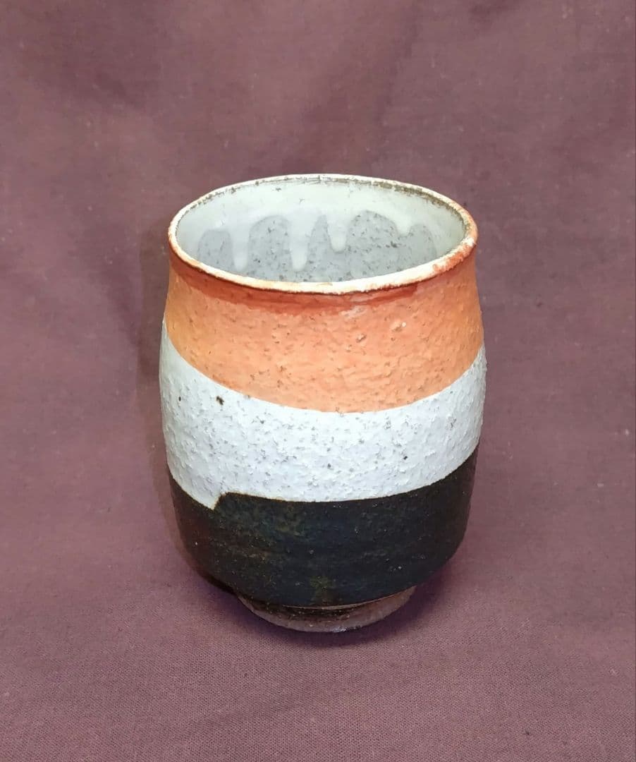 白化粧鉄彩赤絵湯呑 (浅野陽) 未使用 新品同様