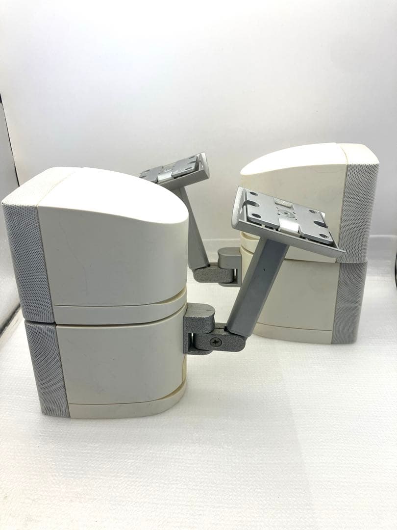 BOSE ボーズ ダブルキューブ サテライトスピーカー　取付スタンドフレーム付①