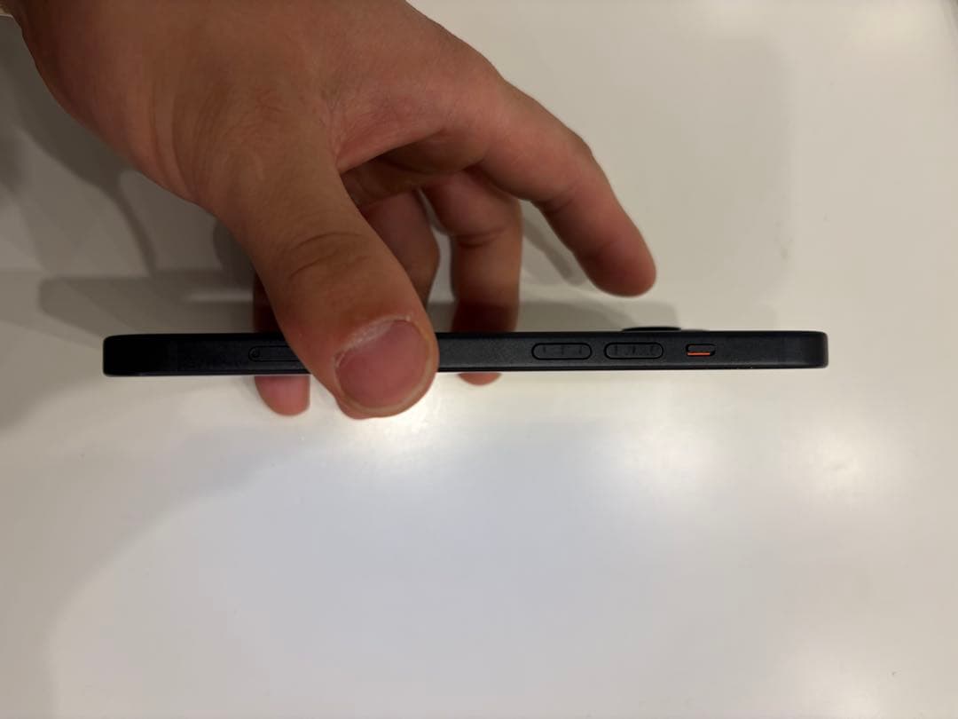 iPhone 15 128GB 本体 SIMフリー バッテリー100%
