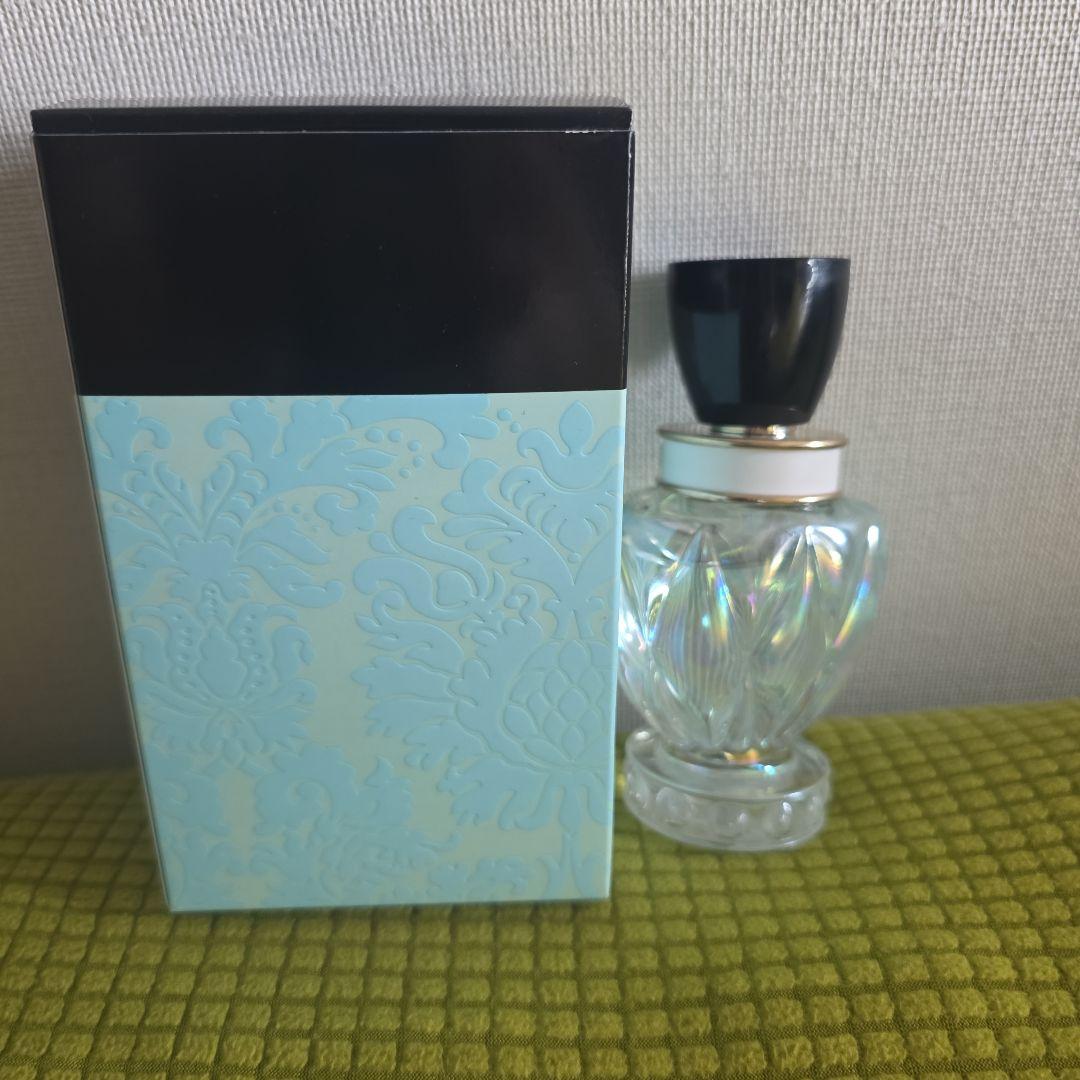香水(女性用) Miu Miu Eau de Magnolia Twist 50ml