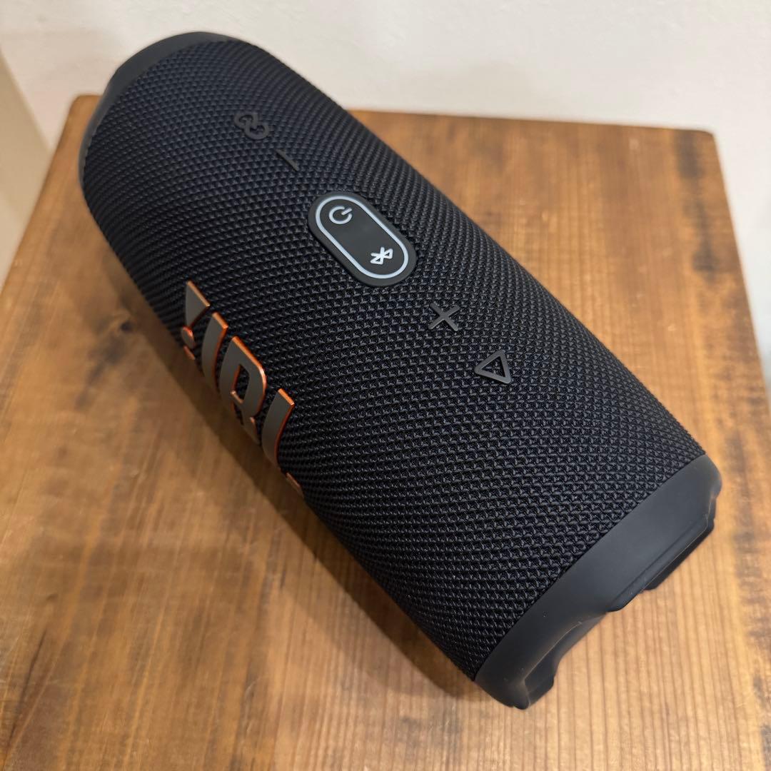 【美品】 JBL Charge 5 ワイヤレススピーカー ブラック