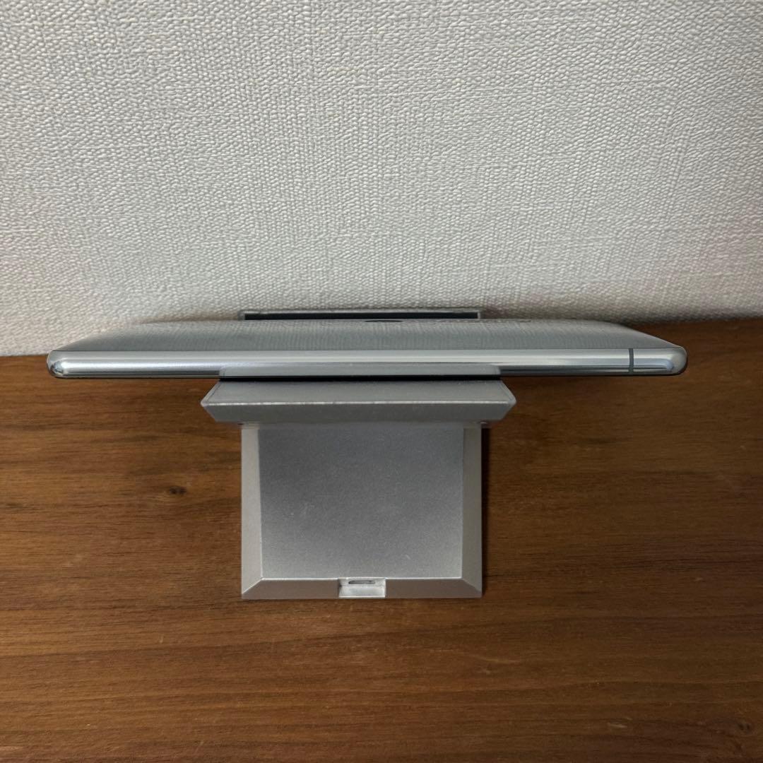 Sony Xperia XZ2 Premium SO-04K クロムシルバー