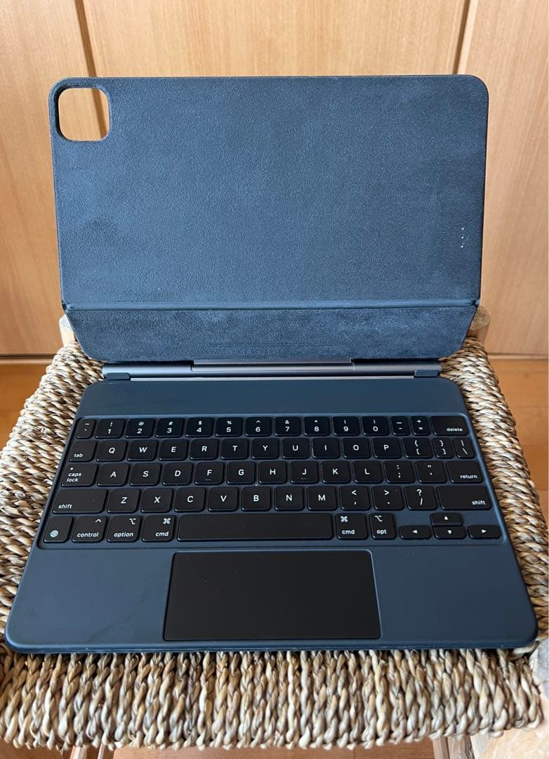 iPad Air 第4世代 64GB Wi-Fi&Magic Keyboard