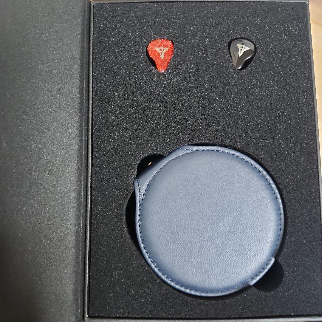一時間使用　Hisenior Mega5est bass+　4.4mm ver