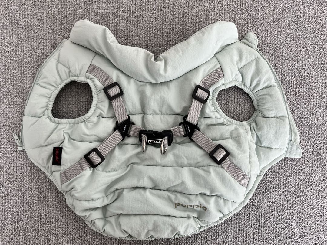 PUPPIA パピア ハーネス付きジャンパー　中綿入り：Mサイズ