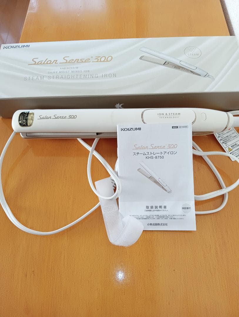 お値さげ！【新品】KOIZUMI スチームストレートアイロンKHS-8750/W