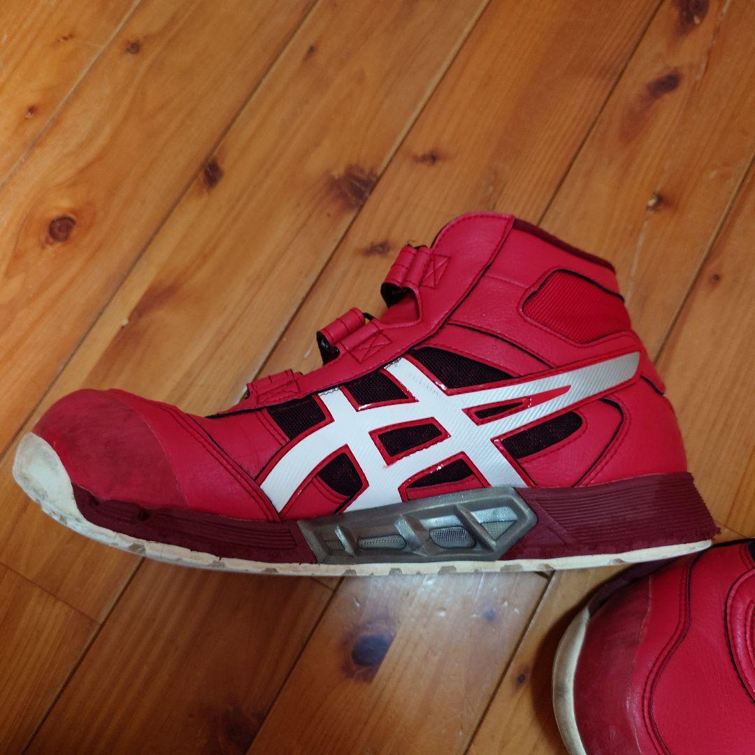 asics 赤いハイカット安全靴