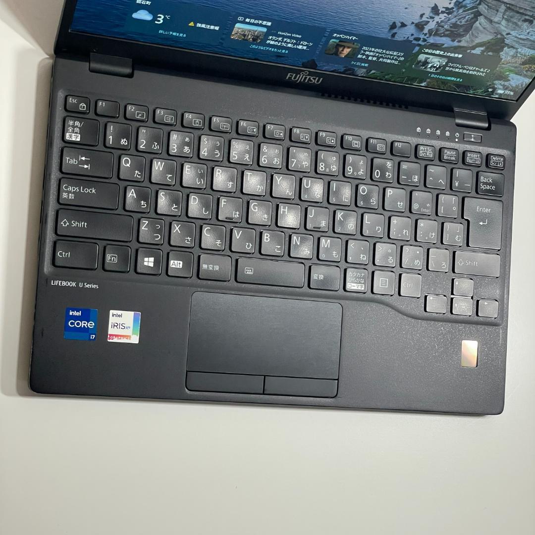 第11世代 i7 富士通 U9311/F ノートPC office 薄型 軽量