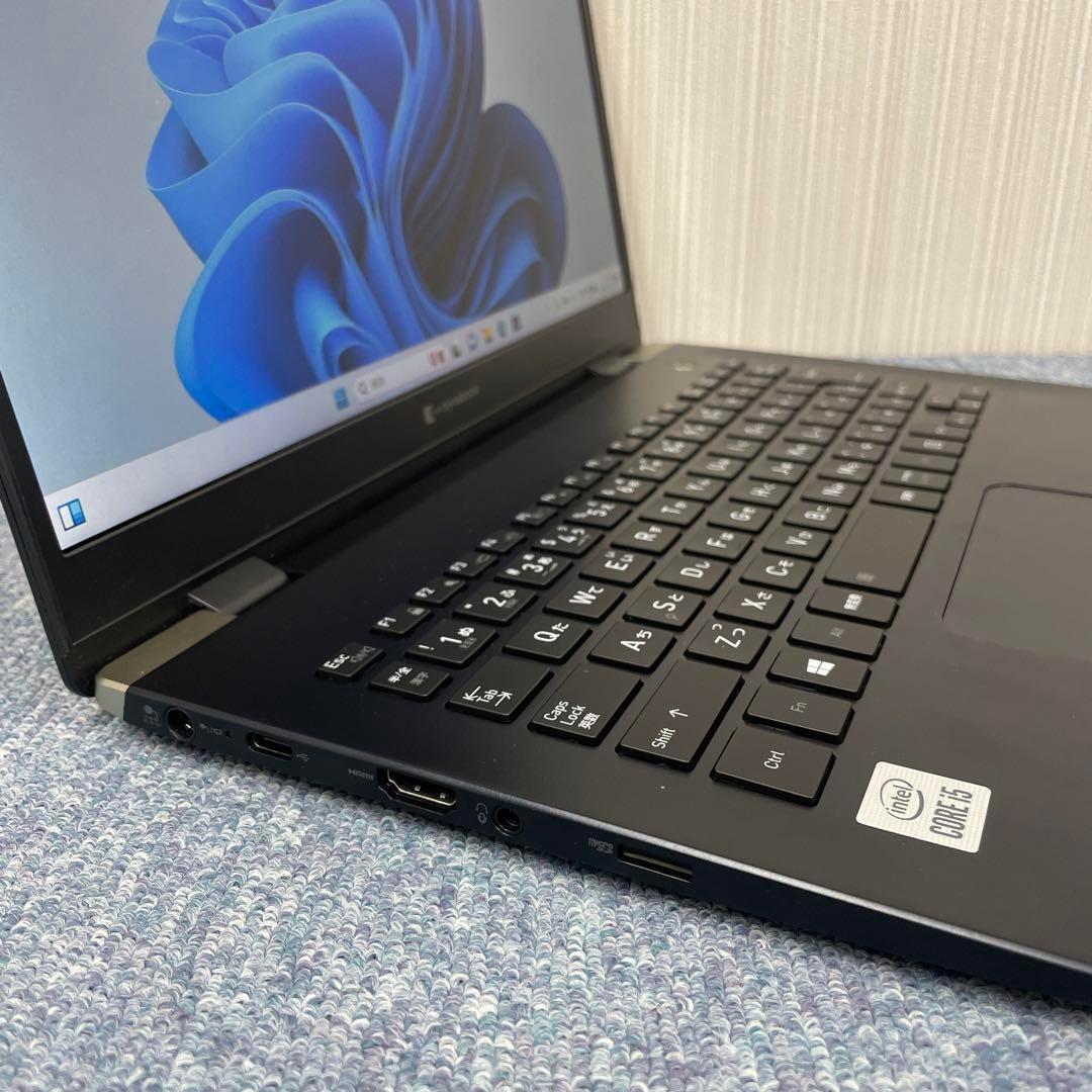 Dynabook G83/i5第10世代/8GB/SSD256GB/Win11