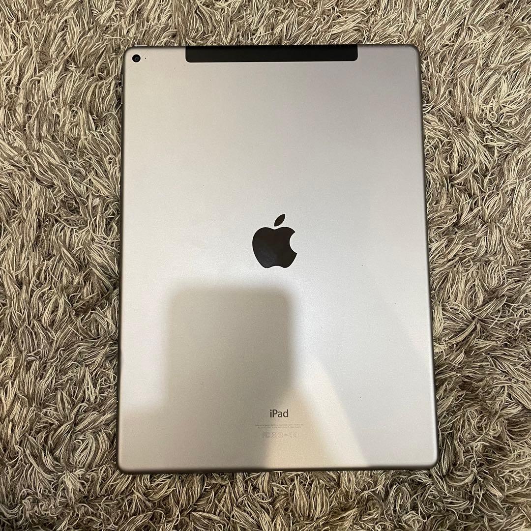 Apple iPad シルバー 本体 スマートカバー付き