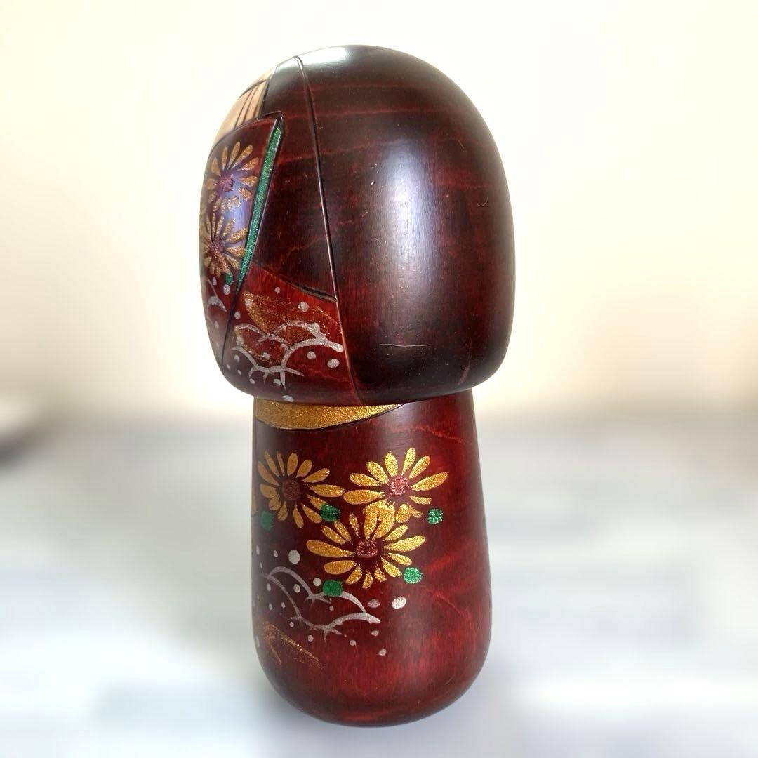 手描きこけし 赤と金の花柄 約21cm 関口としお作 創作 上品こけし お淑やか