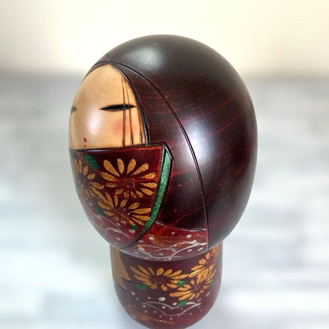 手描きこけし 赤と金の花柄 約21cm 関口としお作 創作 上品こけし お淑やか