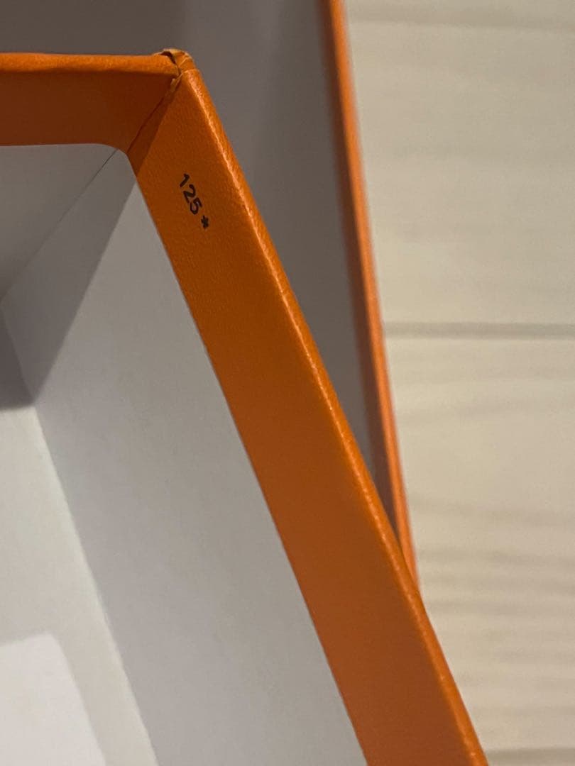 美品　HERMES エルメス　空箱　ピコタンロック18 PM オレンジボックス！