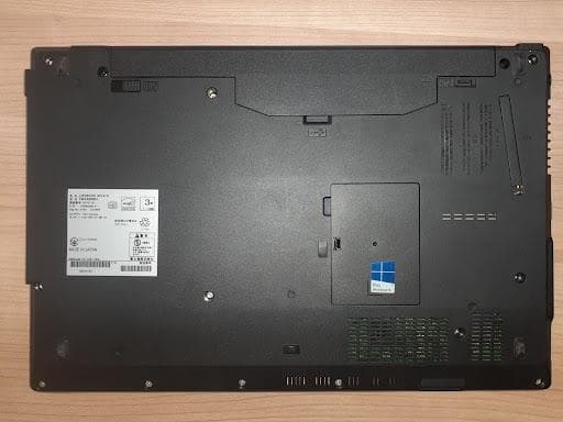 80 L0331-08 富士通 LIFEBOOK A574/H i5