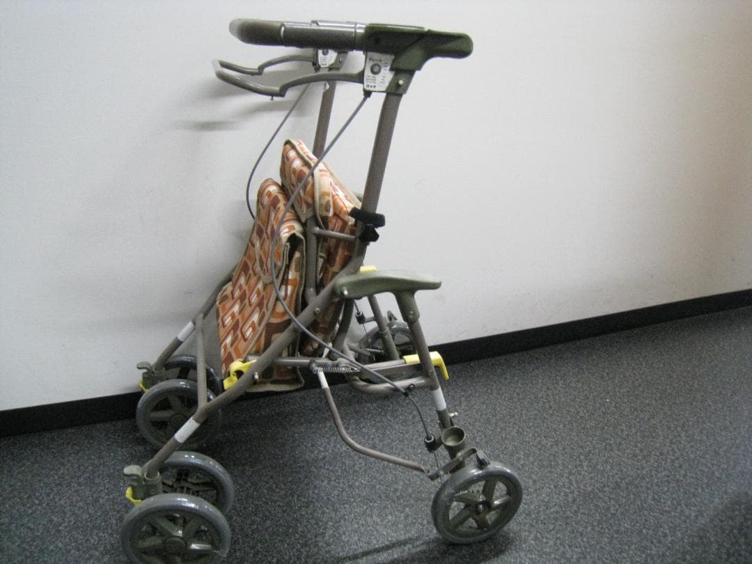 【島製作所】四輪歩行車　シンフォニーワイドSP 介護用歩行車 GAブラウン