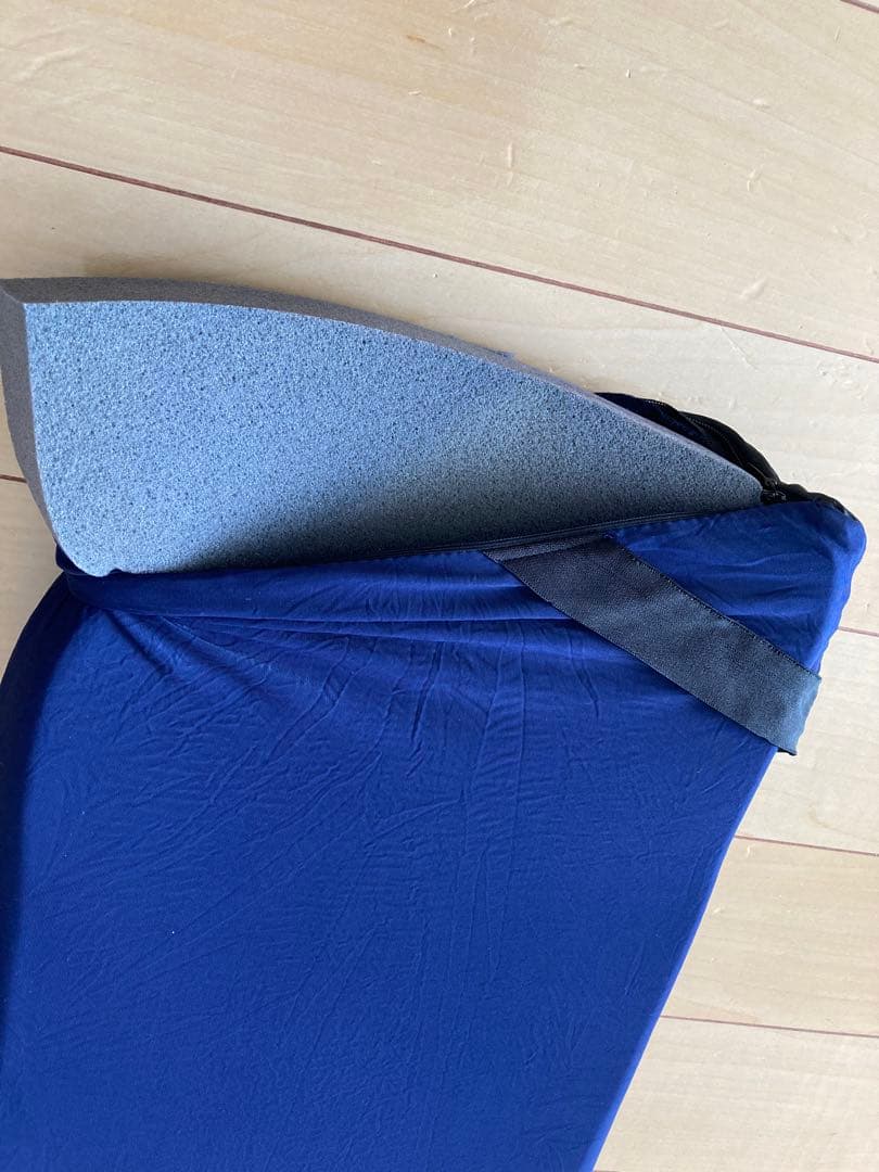 BANALE. バナーレ☆OMNI PILLOWオムニピロー　NAVY