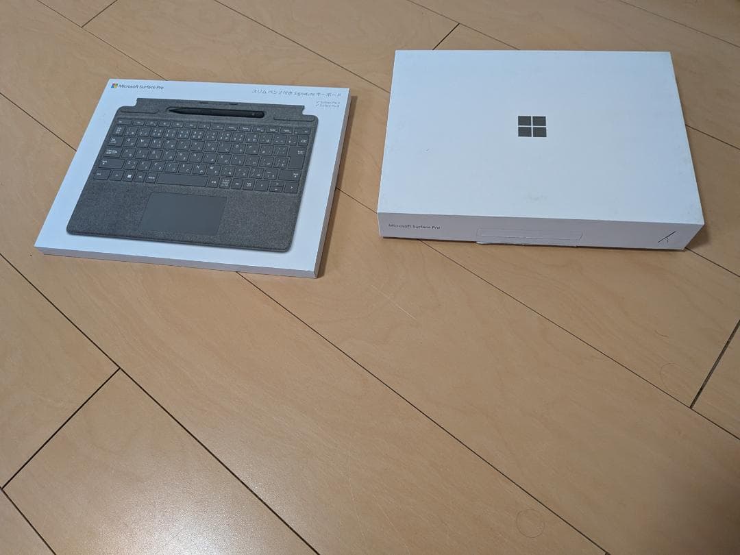 Surface Pro 11th 13インチ ZHX-00011