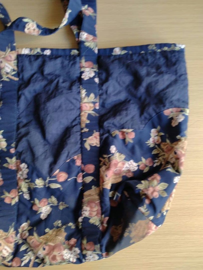 アキアカネ トートバッグ 紺 レース 花 大きめ