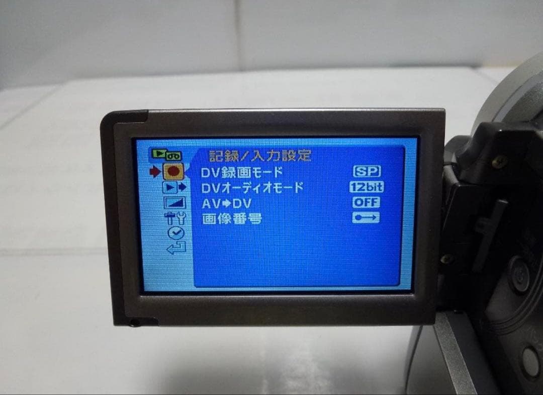 ビデオカメラ Canon iVIS HV10 Mini DV