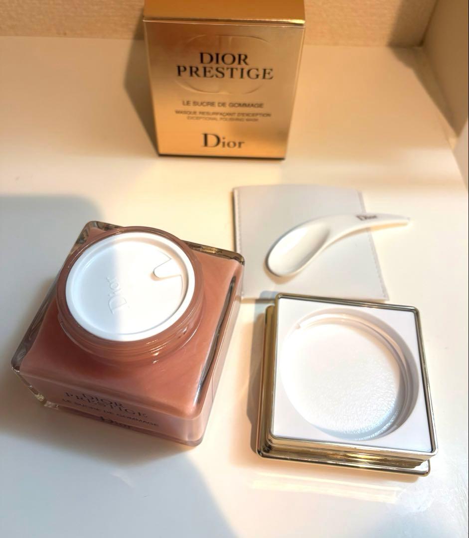 Dior Prestige Le Sucre de Gommage/スクラブ洗顔