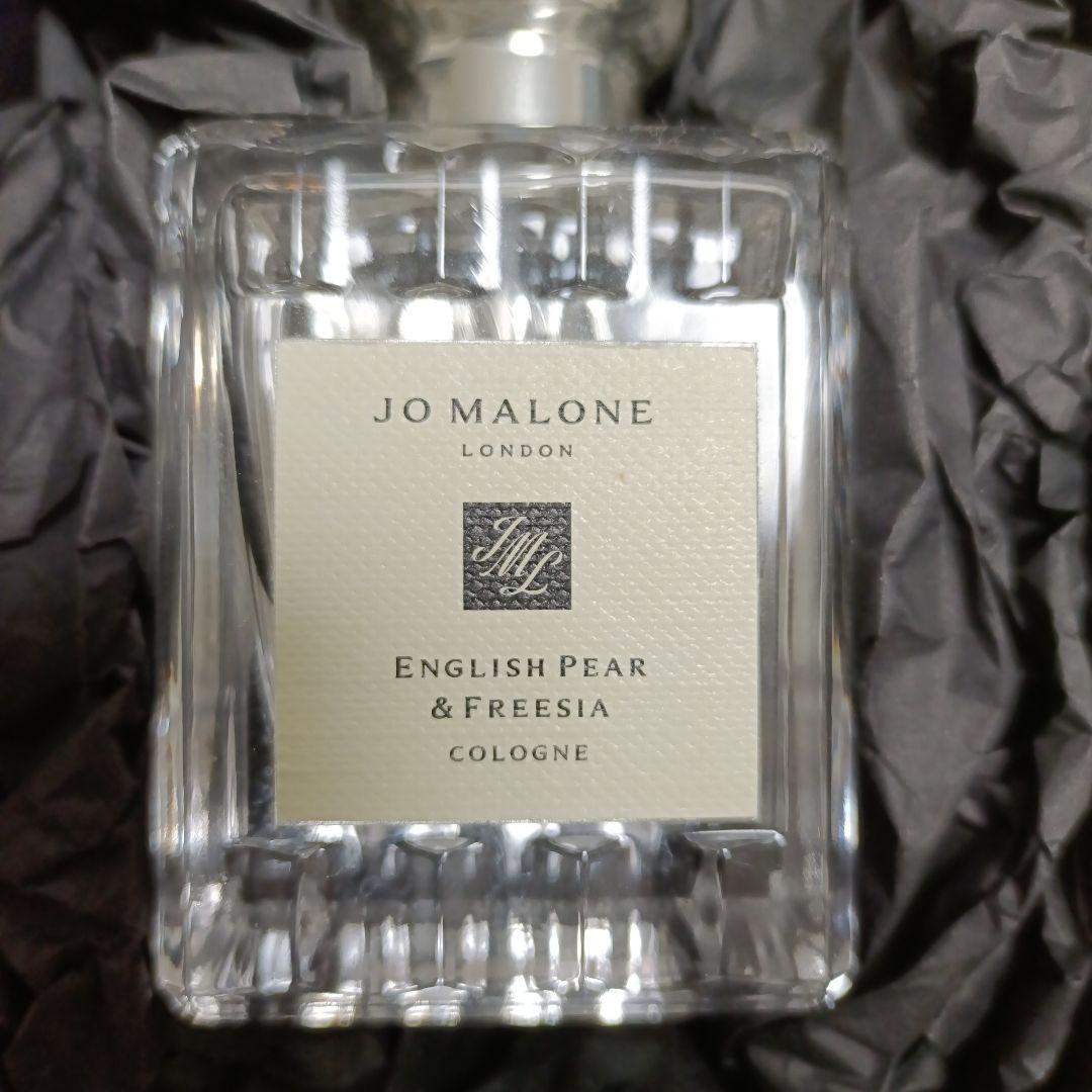 JO MALONE ENGLISH PEAR & FREESIA BOXつき