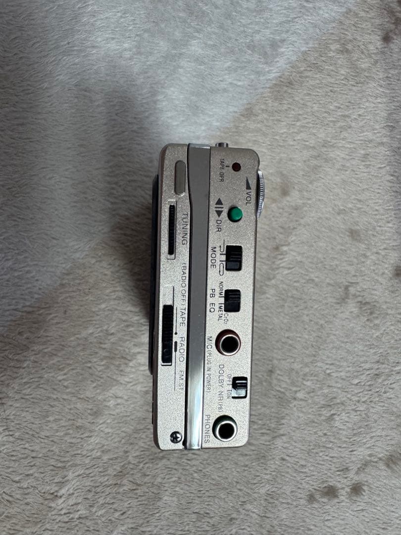 ジャンクSONY WM-F203 カセットウォークマン シルバー