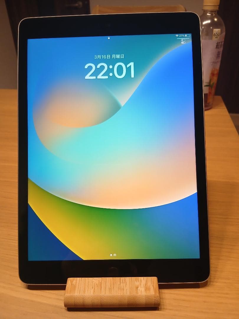 Apple iPad　第９世代　 シルバー 本体