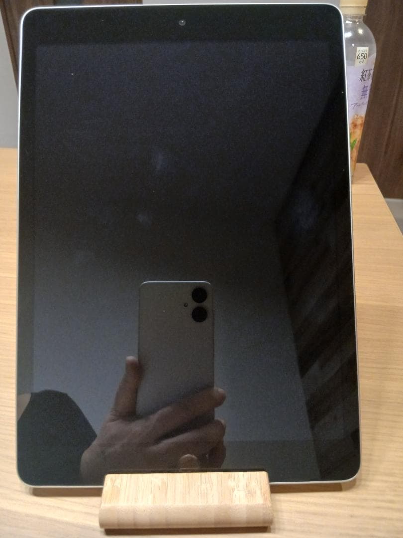 Apple iPad　第９世代　 シルバー 本体