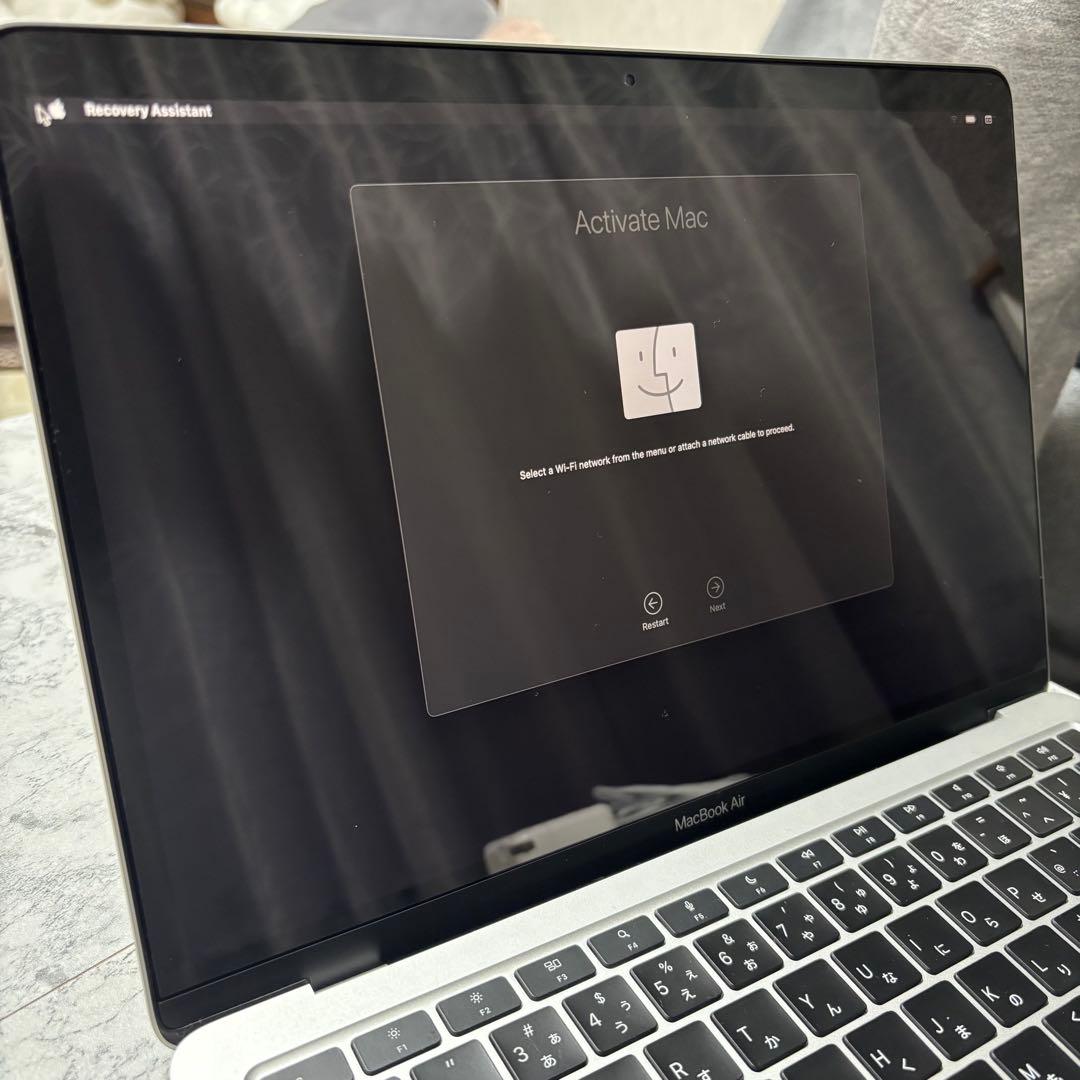 MacBook Air M1 256GB シルバー Apple ノートパソコン