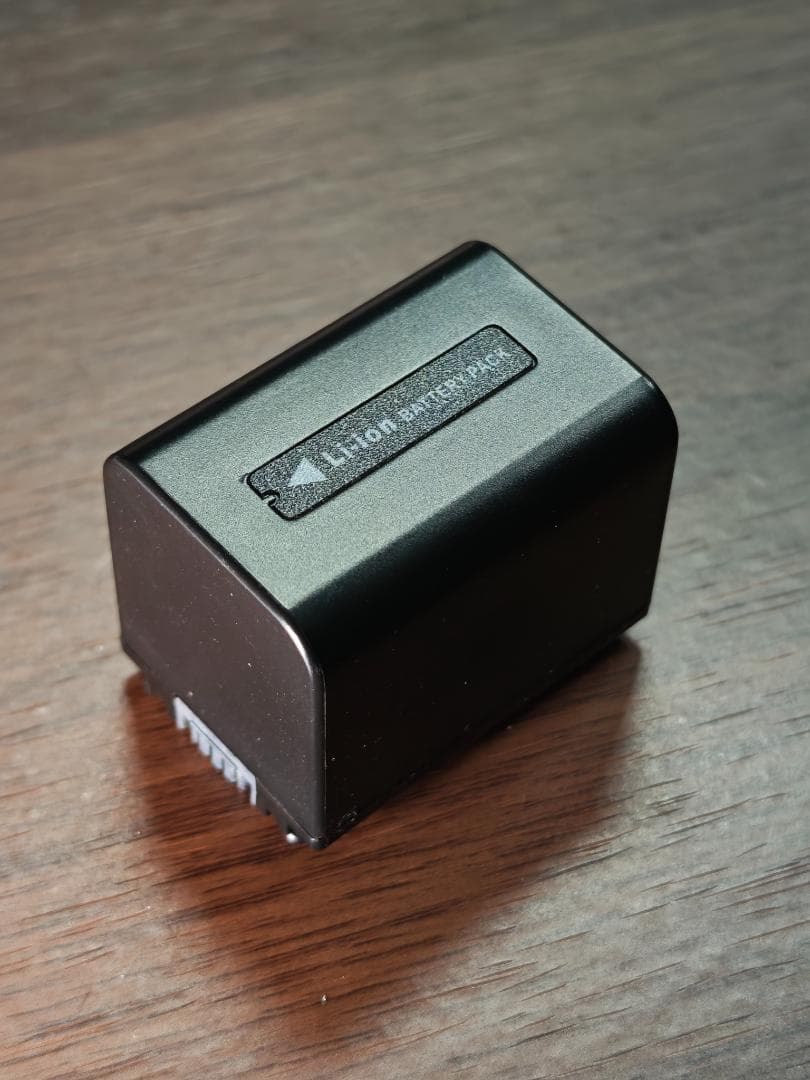SONY BC-TRV ビデオカメラ用充電器とバッテリー