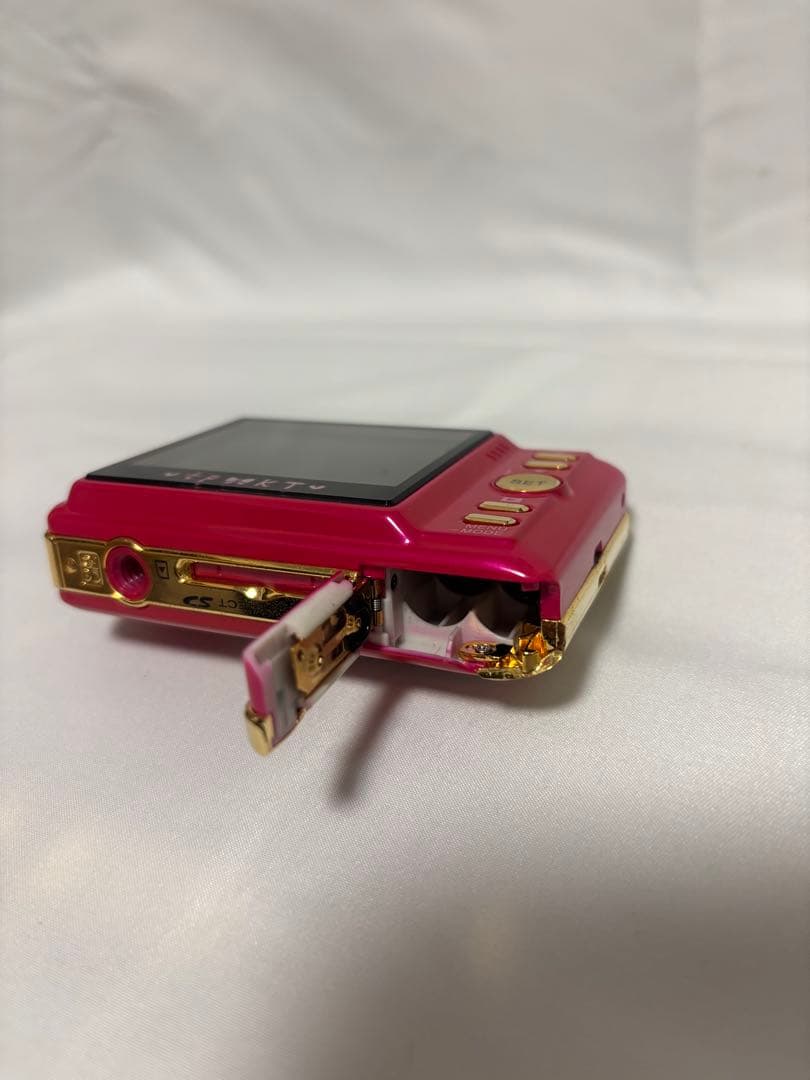 ハローキティ デジタルカメラ DC571