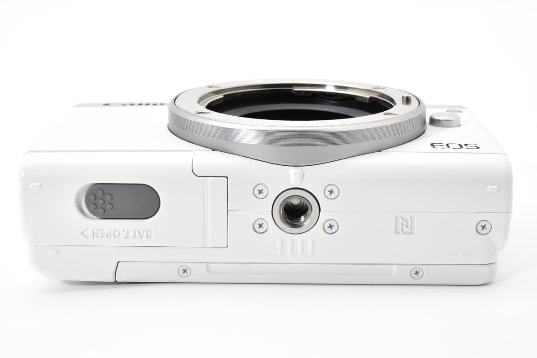 Canon キヤノン EOS M100 ボディ ホワイト