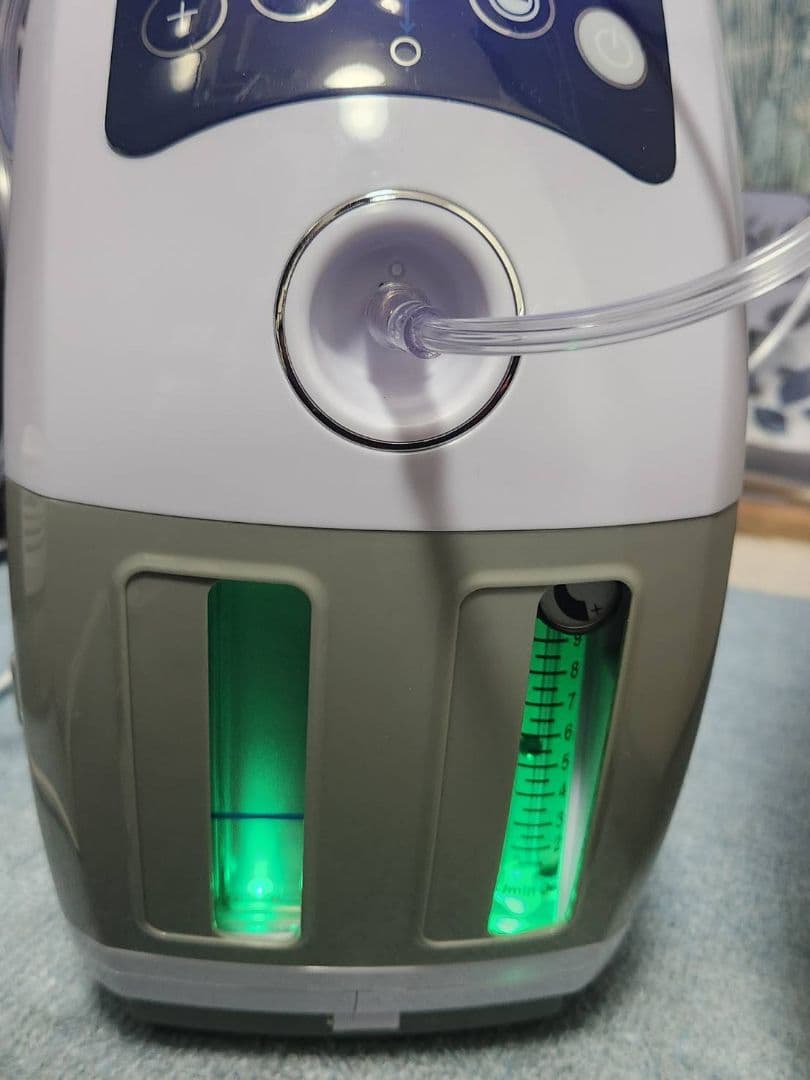 美品❣️ ペット用 酸素濃縮器 NEVOTON MAFmini1.5 酸素室M