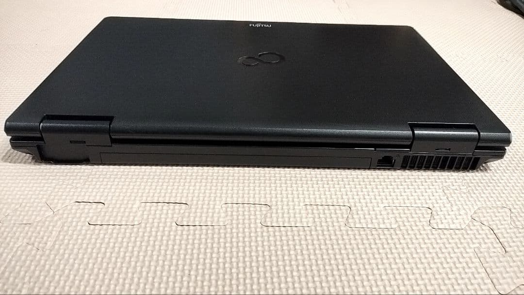 富士通/LIFEBOOK A572／F/Windows11Pro/RAM8GB