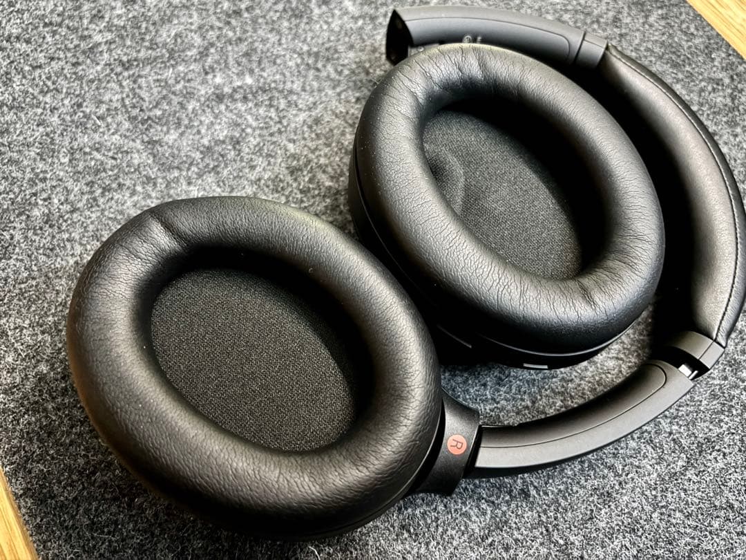SONY ワイヤレスヘッドホン WH-1000XM4