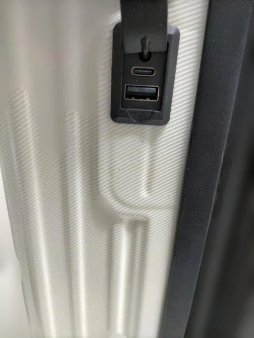 スーツケース usbポート付き カップホルダー　88165-3-①-002Y