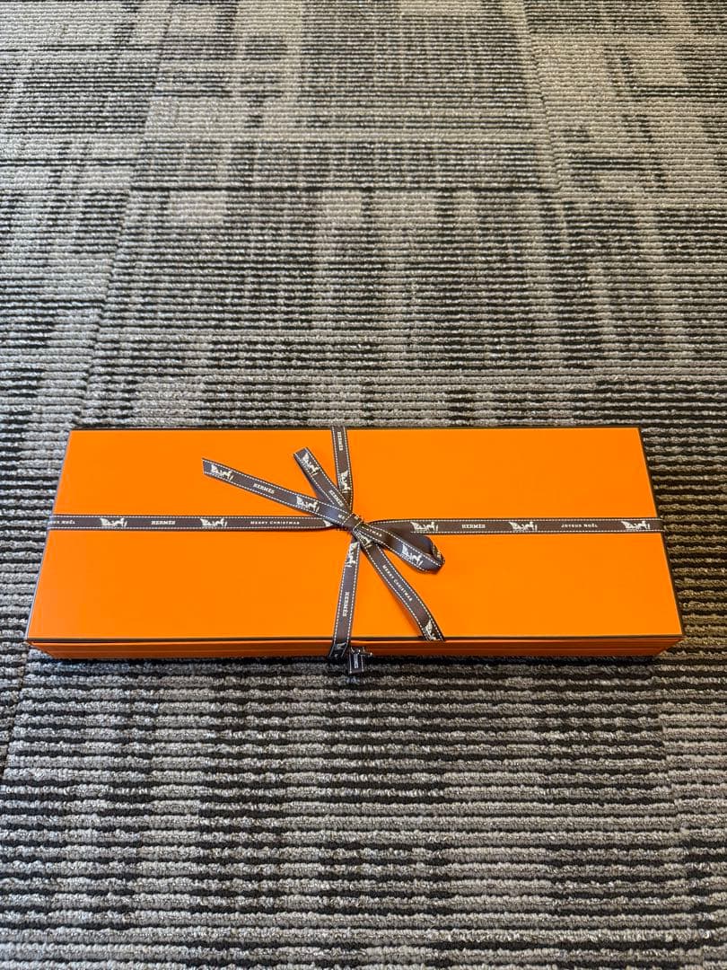 未使用HERMES ペンシルセット トレ ドゥ エルメス コレクションBOX