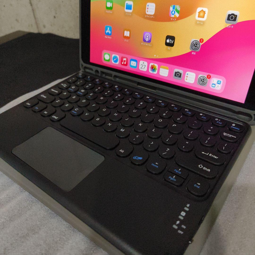 iPad Pro 10.5 64GB セルラー,スペースグレイ+キーボード+充電