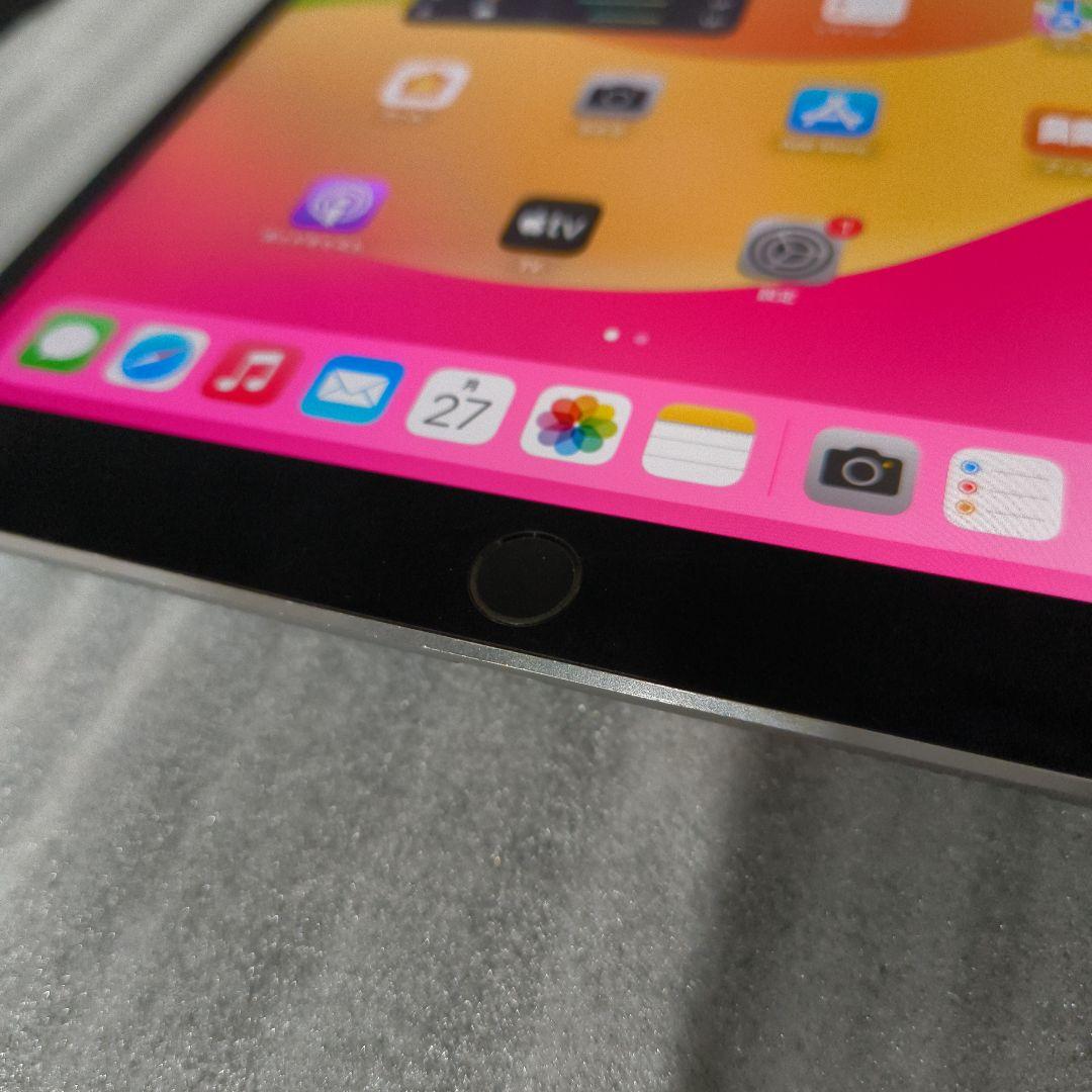 iPad Pro 10.5 64GB セルラー,スペースグレイ+キーボード+充電