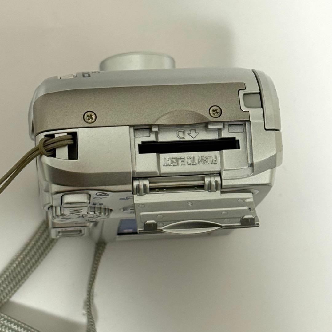ニコン クールピクス 5600 箱付き 電池付き デジカメ シルバー 説明書有