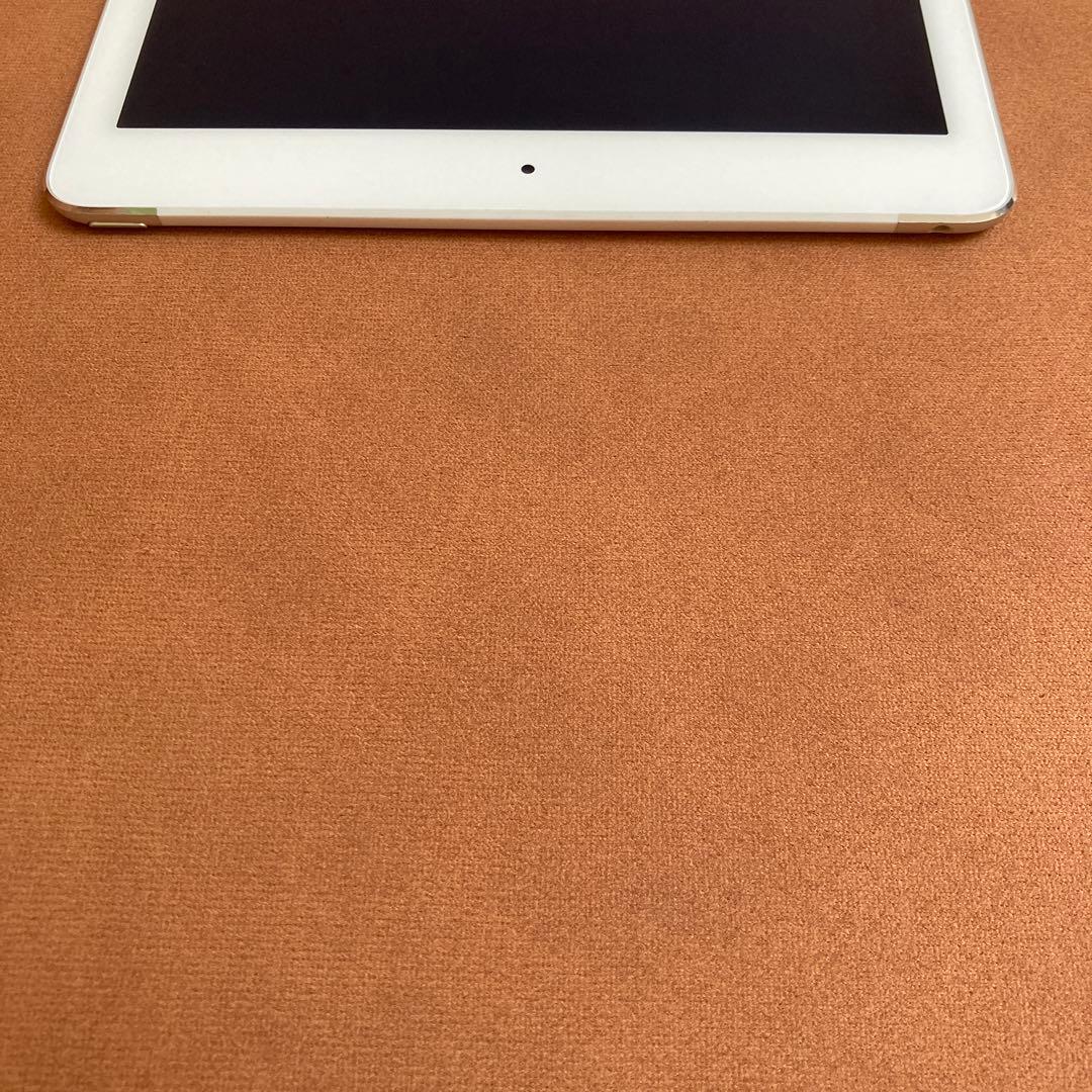 163【早い者勝ち】iPad Air2 第2世代 16GB au☆