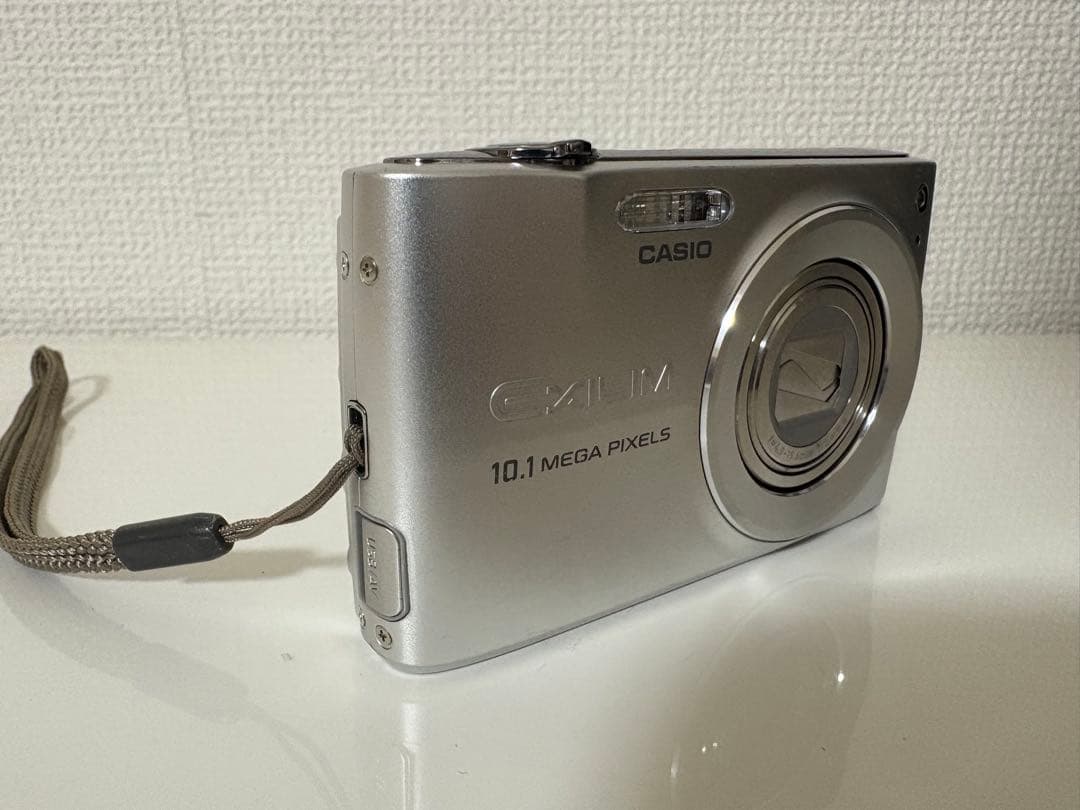 【nnR さん専用】CASIO EXILIM 10.1メガピクセル コンデジ