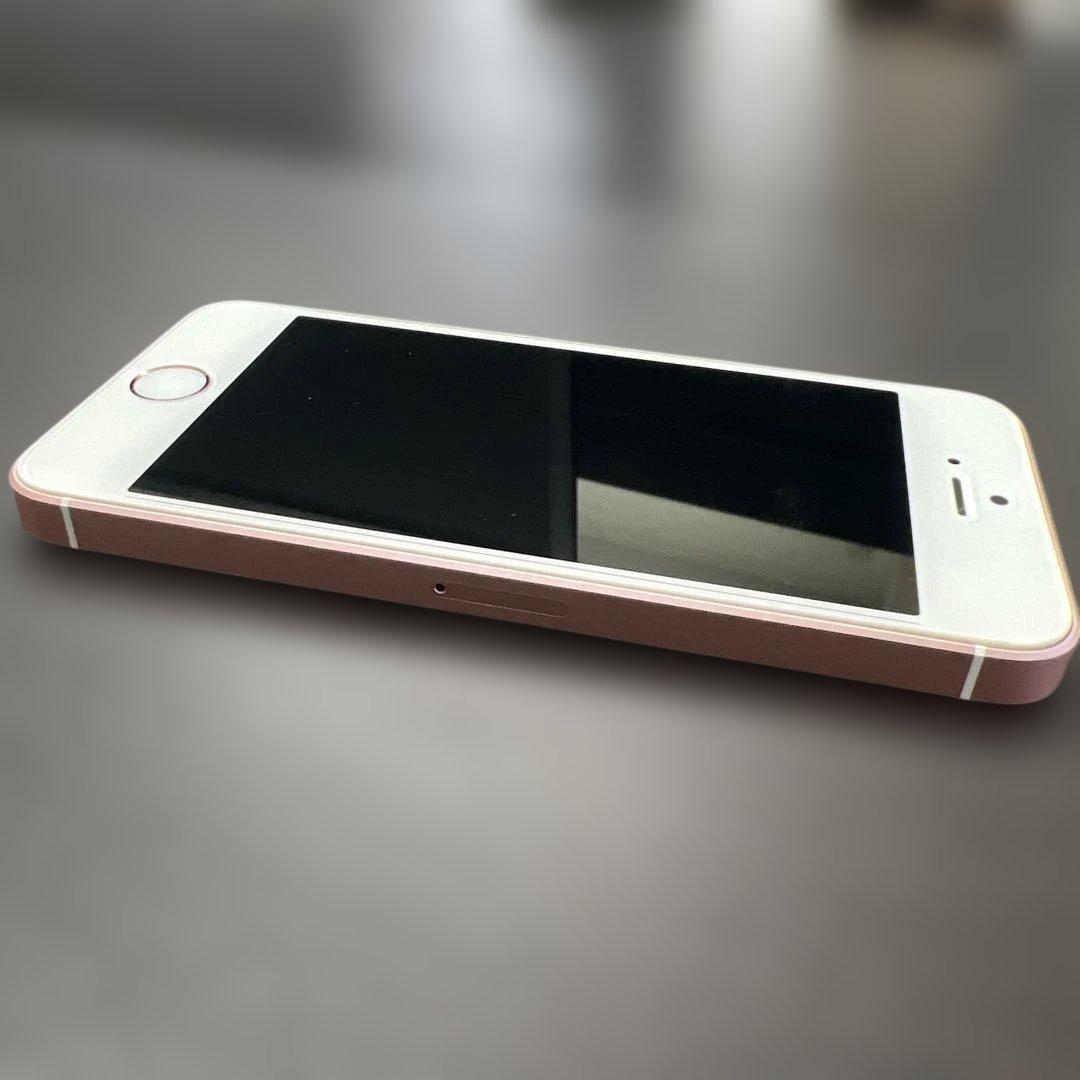 iphone SE 64GB バッテリー100% SIMフリー