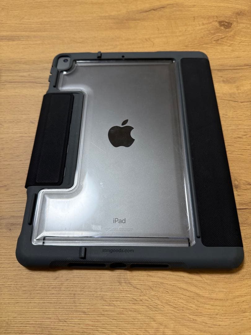 iPad 第9世代 256GB Wi-Fiモデル スペースグレイ ケース付き
