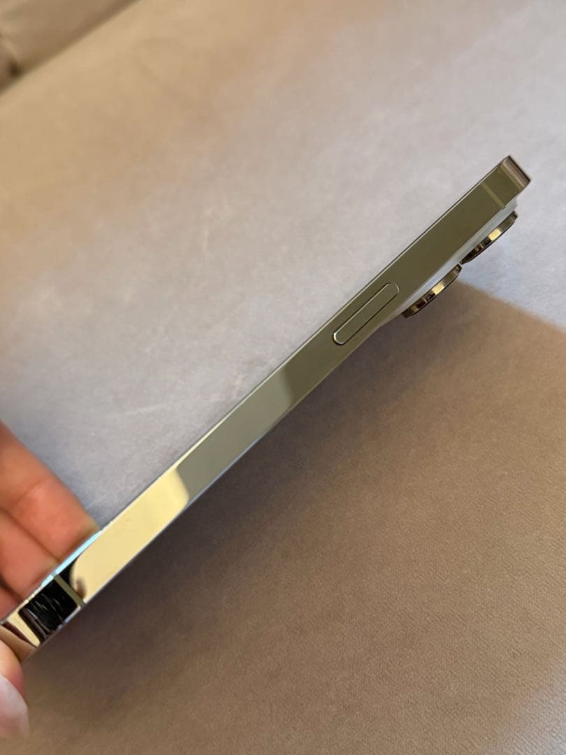 iPhone 14 Pro 256GB ゴールド SIMフリー