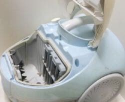 三洋 2008年 紙パック式掃除機 SC-WR5J(L) 白青色