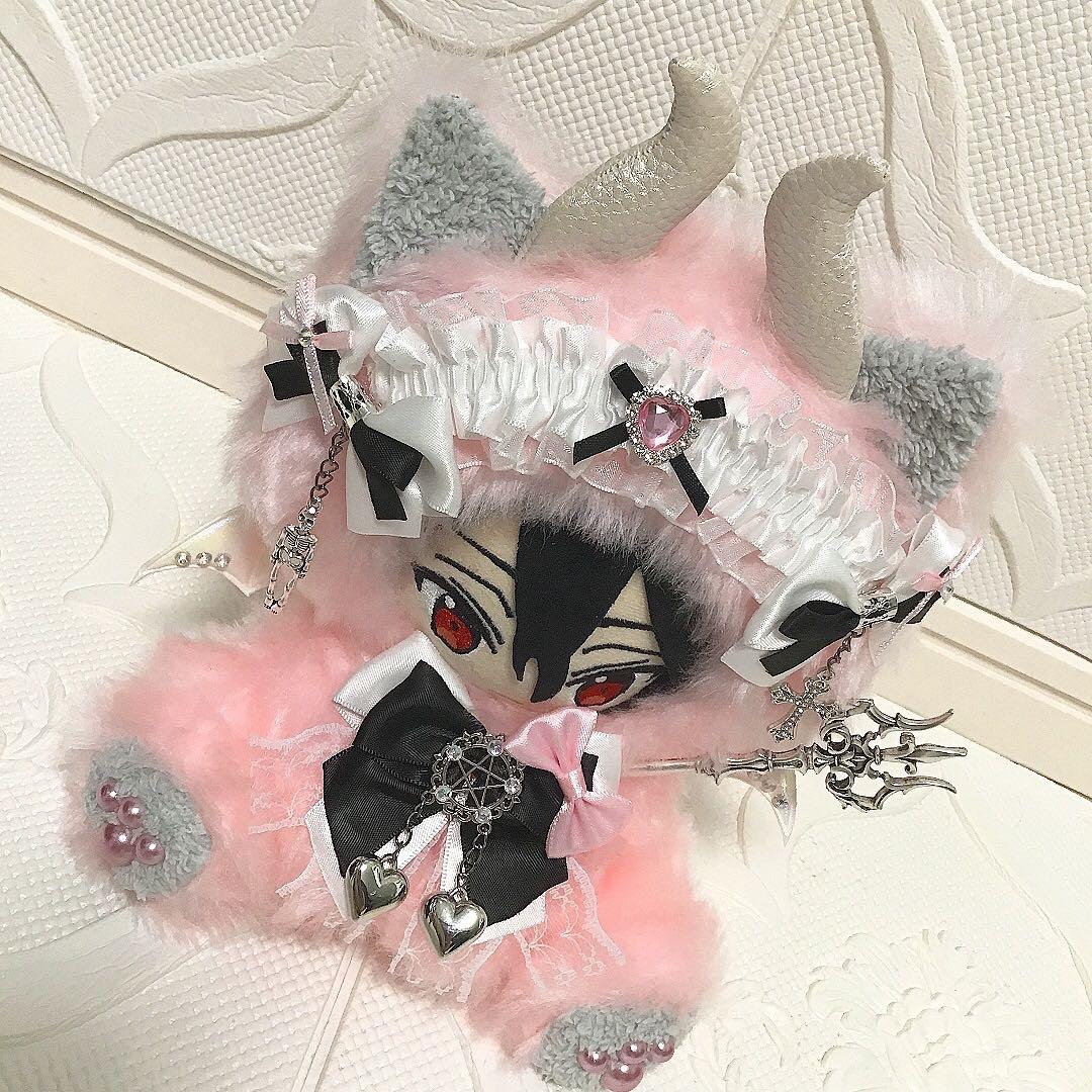 【52】おすわり　ぬい服　16cm 着ぐるみ　ねこ 悪魔　ピンク　デビル