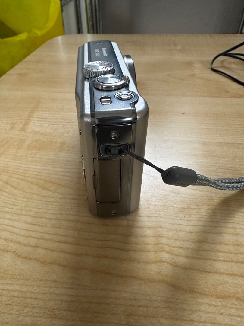 LUMIX DMC-TZ18 16x光学ズーム