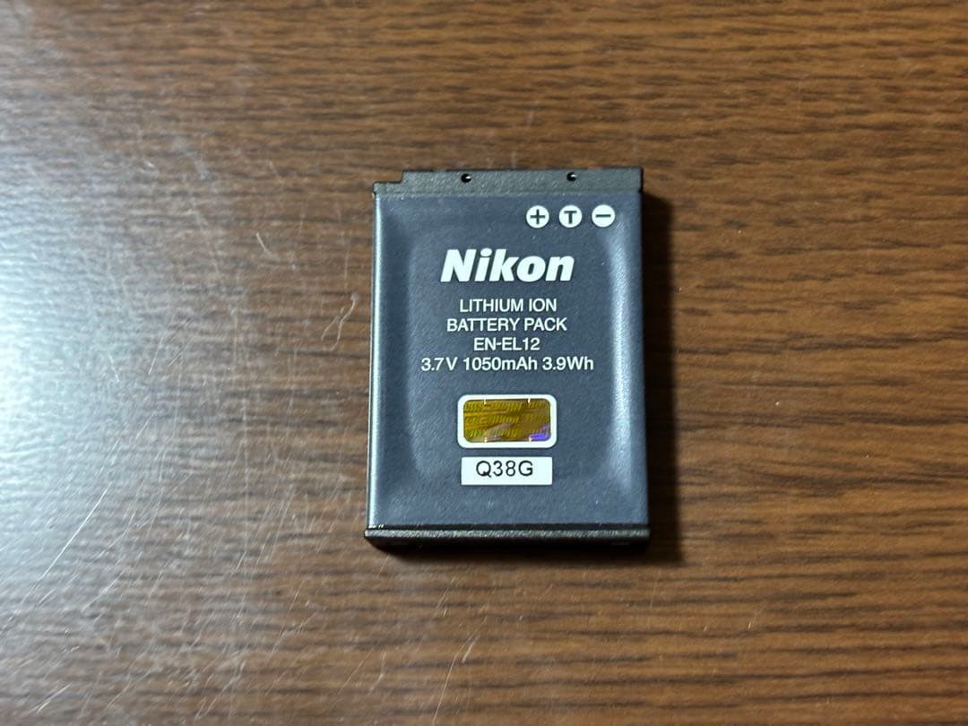 Nikon COOLPIX S9300 ブルー ボタン操作誤認識、液晶難あり