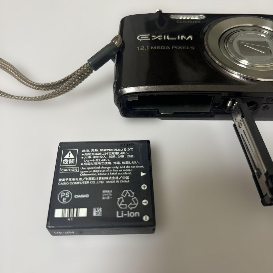 CASIO コンパクトデジタルカメラ　EXILIM EX-Z400 ブラウン